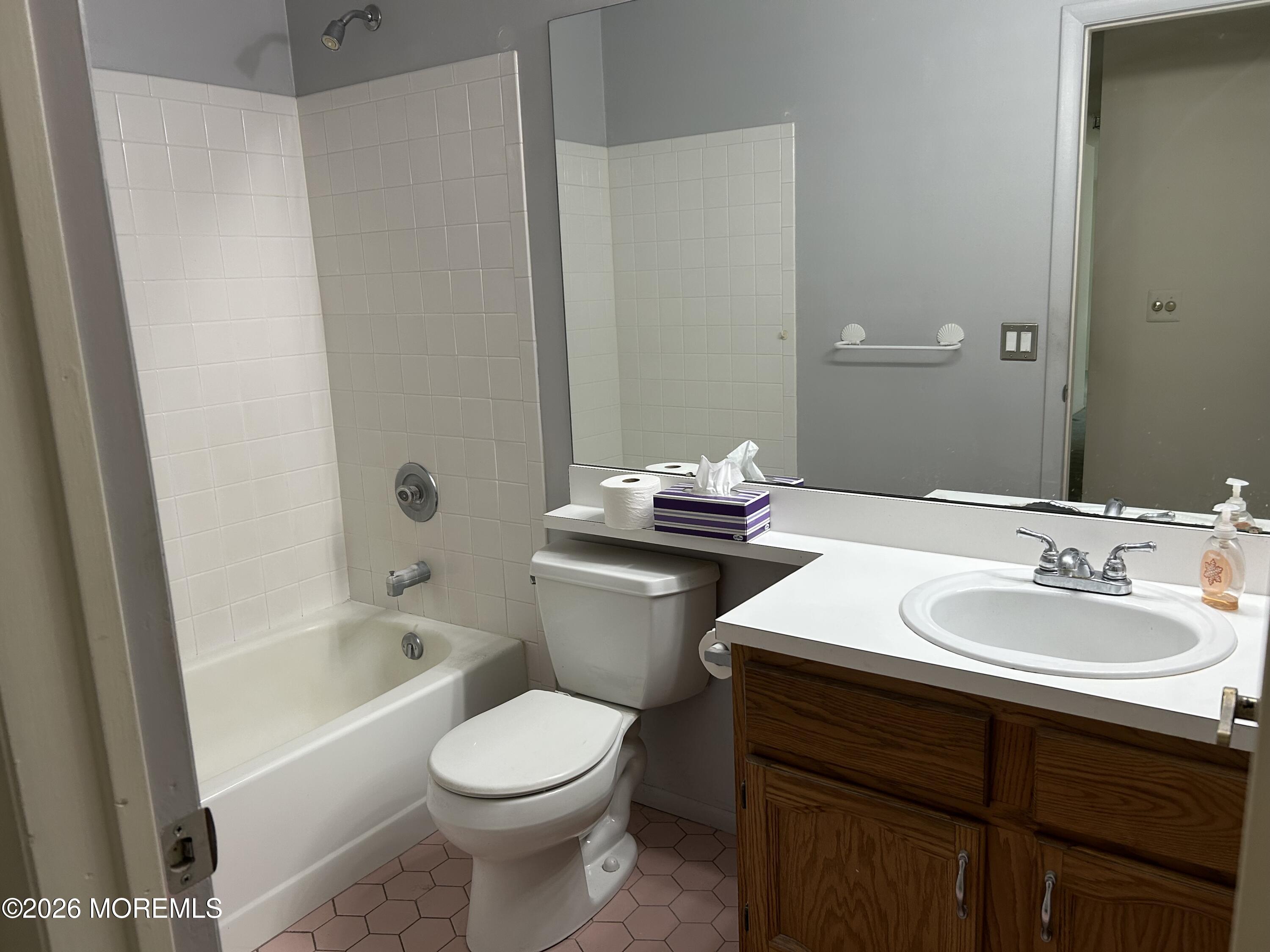 14 Sheffield Drive Lacey NJ 08734