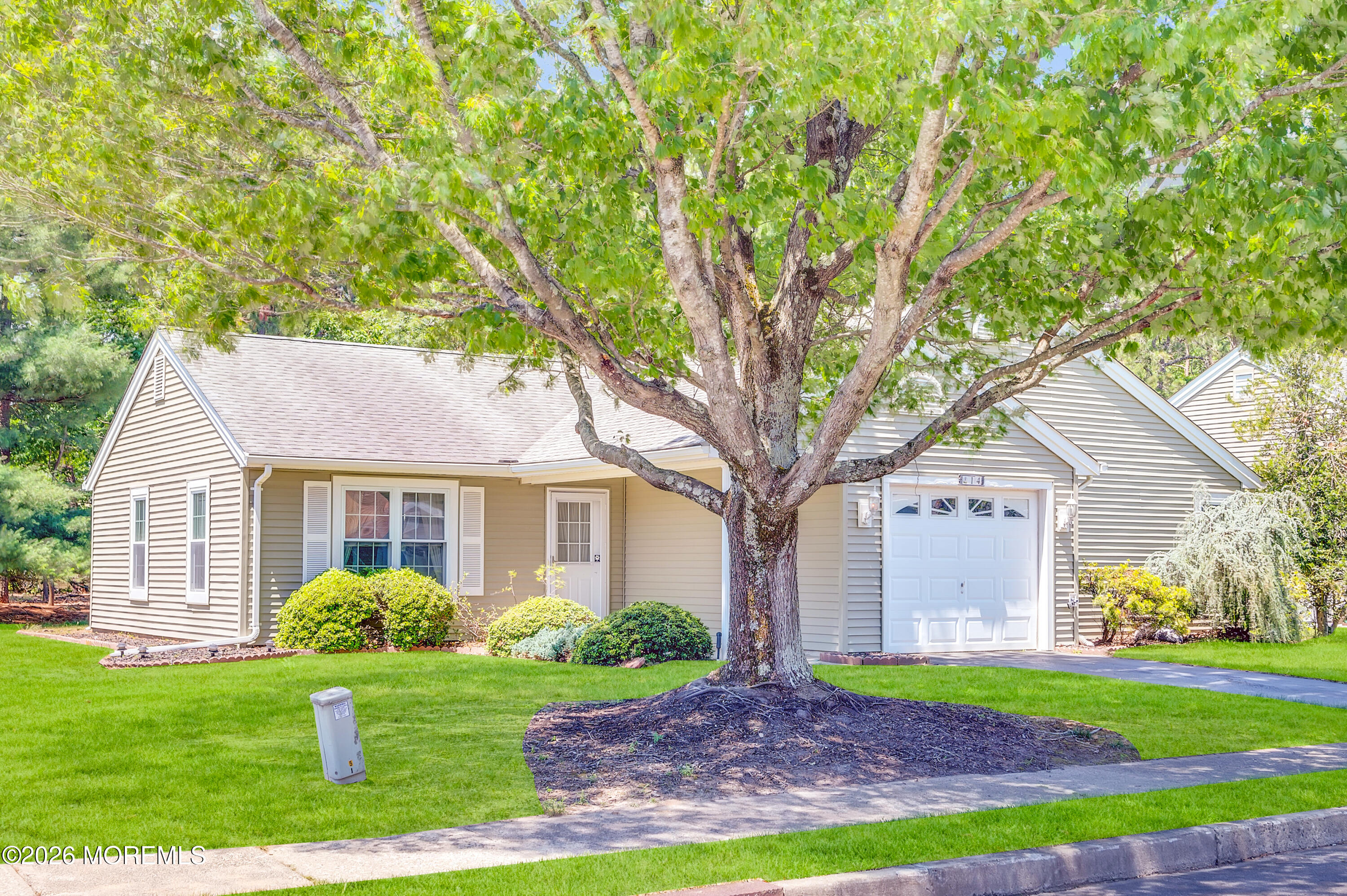 14 Sheffield Drive Lacey NJ 08734