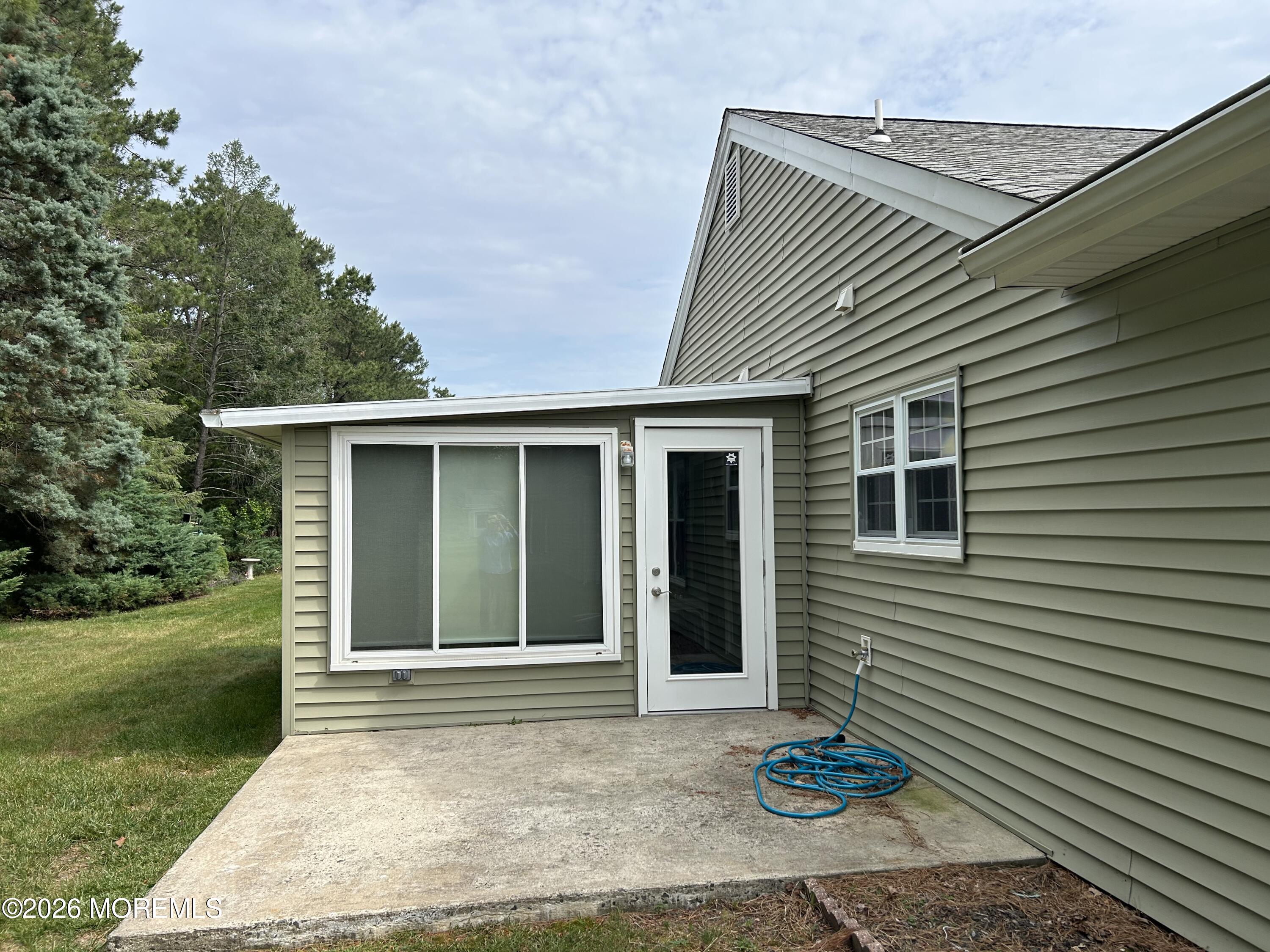 14 Sheffield Drive Lacey NJ 08734