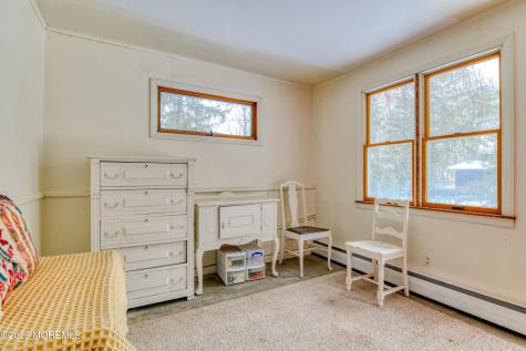 432 W Park Avenue Oakhurst NJ 07755