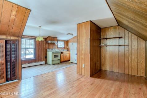 432 W Park Avenue Oakhurst NJ 07755
