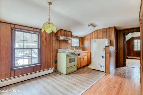 432 W Park Avenue Oakhurst NJ 07755