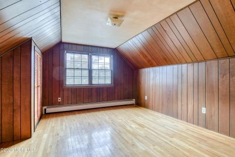 432 W Park Avenue Oakhurst NJ 07755