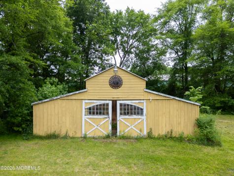 911 Monmouth Road Cream Ridge NJ 08514