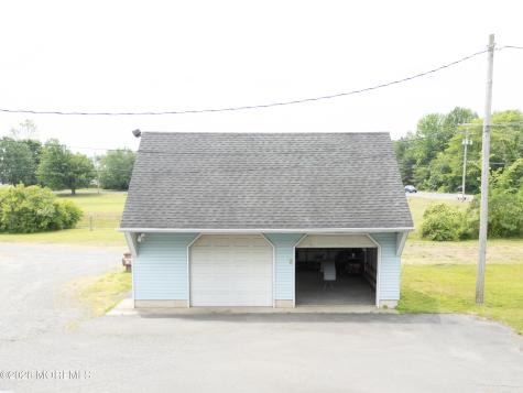 911 Monmouth Road Cream Ridge NJ 08514