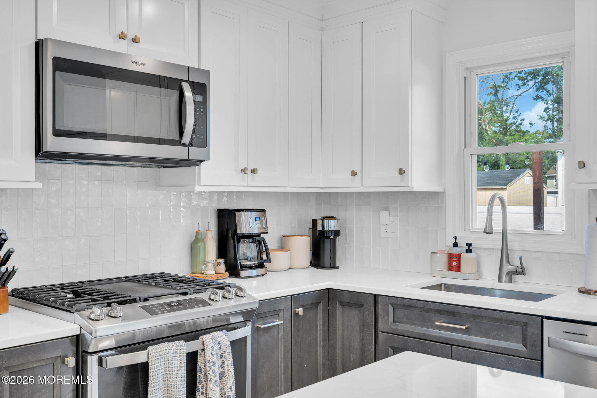 728 Neptune Avenue Beachwood NJ 08722