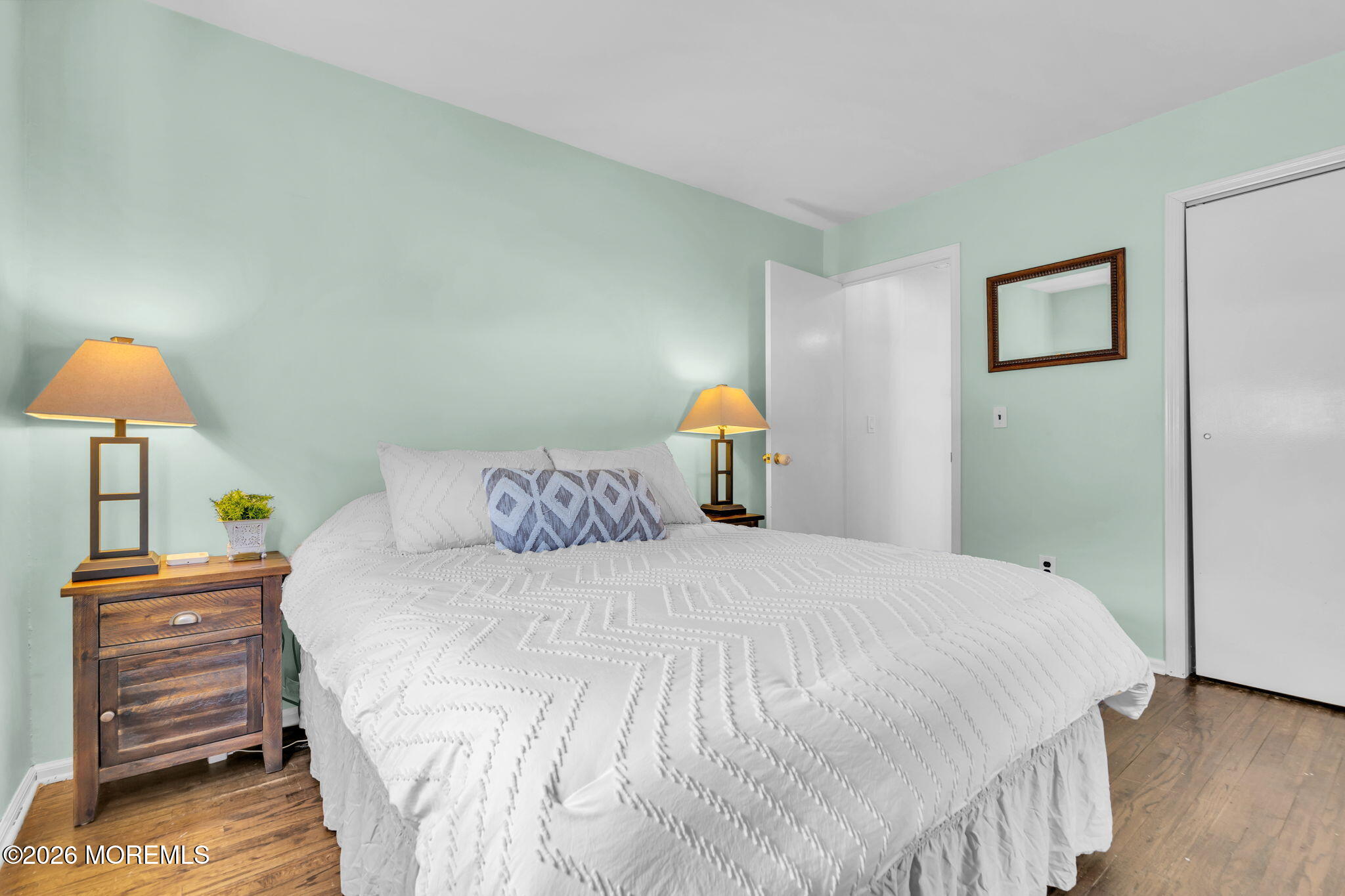 728 Neptune Avenue Beachwood NJ 08722