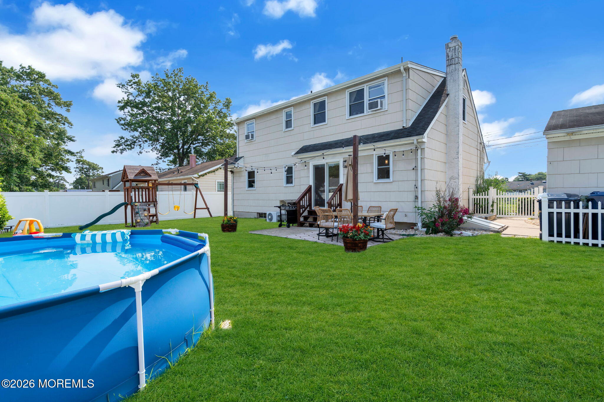 728 Neptune Avenue Beachwood NJ 08722