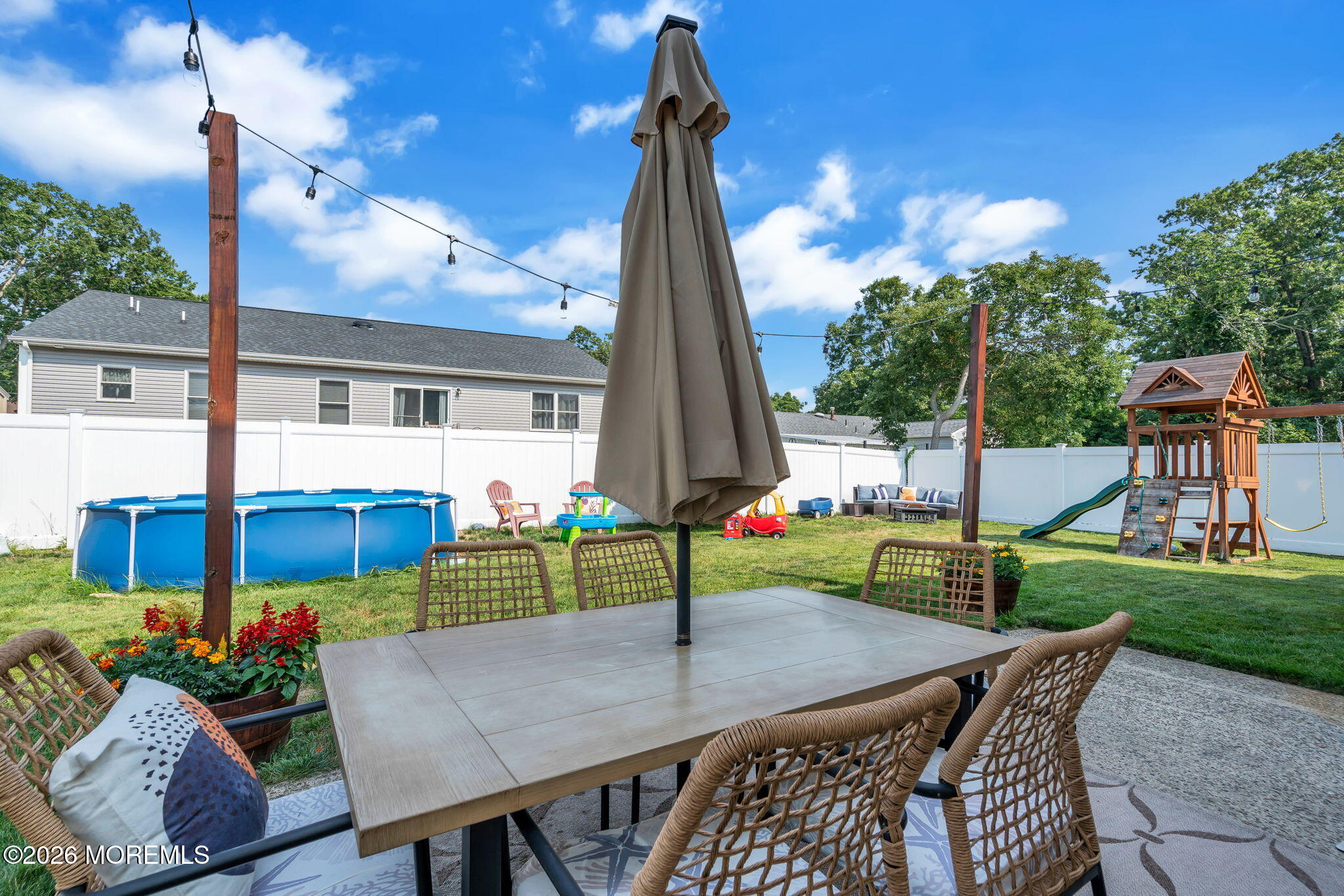 728 Neptune Avenue Beachwood NJ 08722