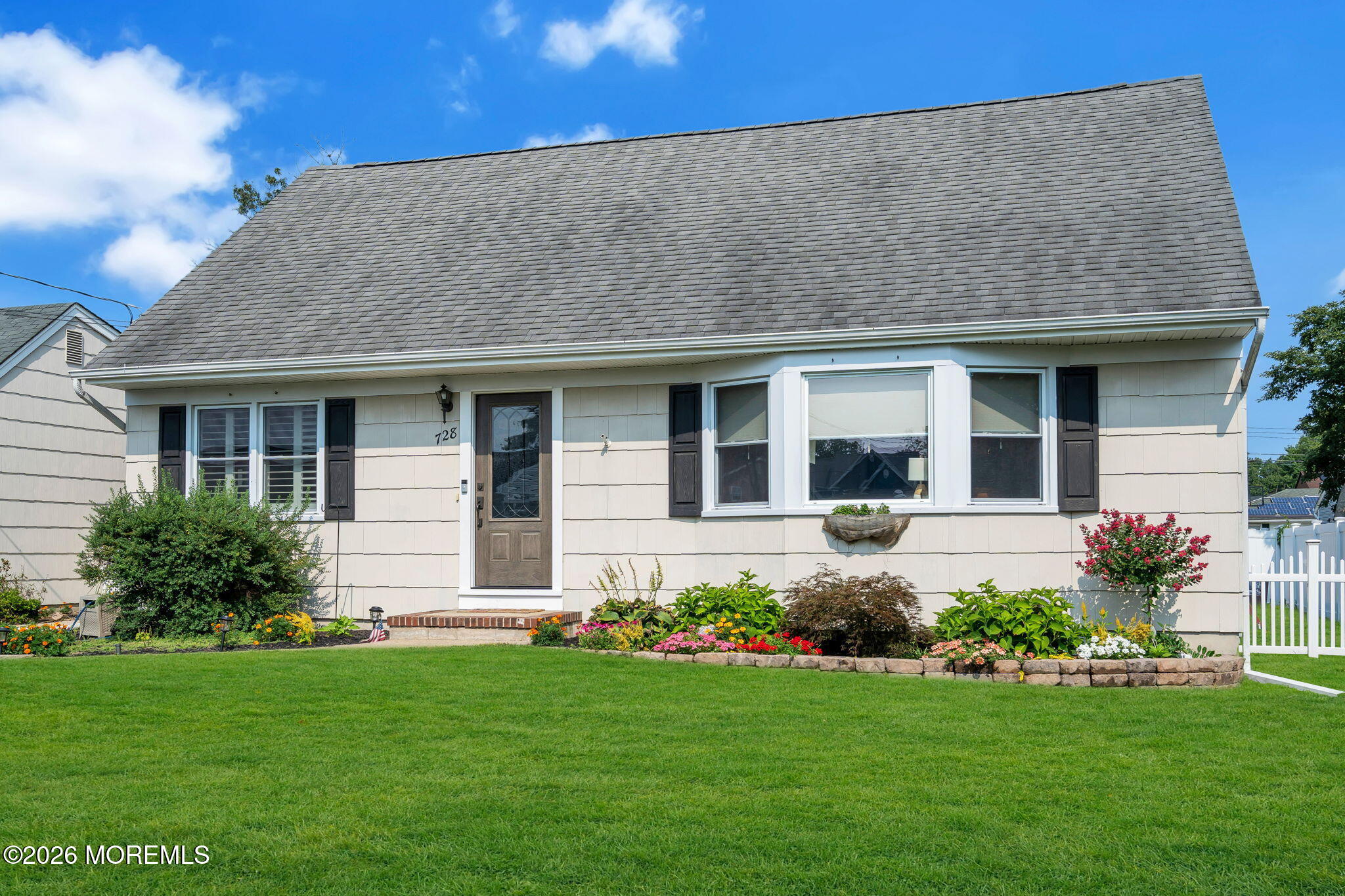 728 Neptune Avenue Beachwood NJ 08722