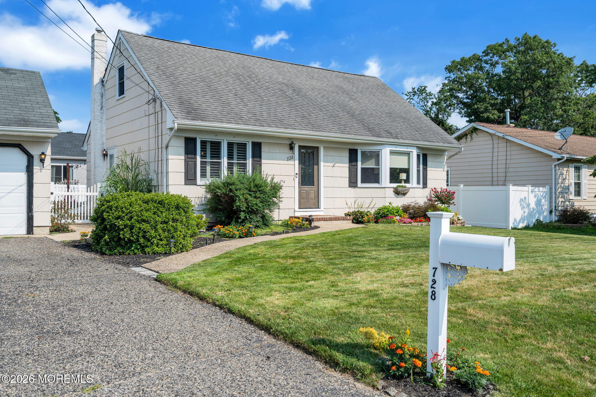 728 Neptune Avenue Beachwood NJ 08722