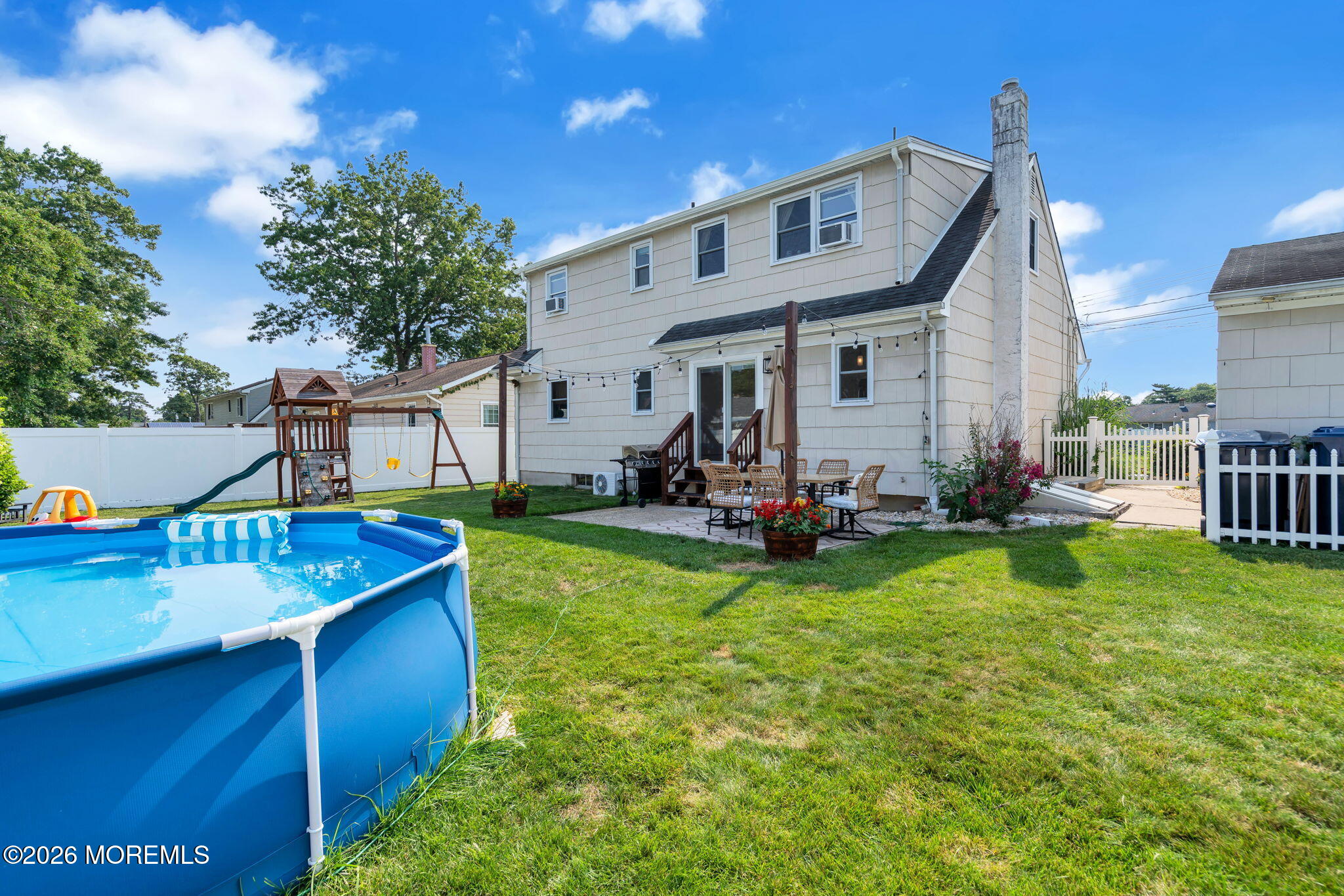 728 Neptune Avenue Beachwood NJ 08722