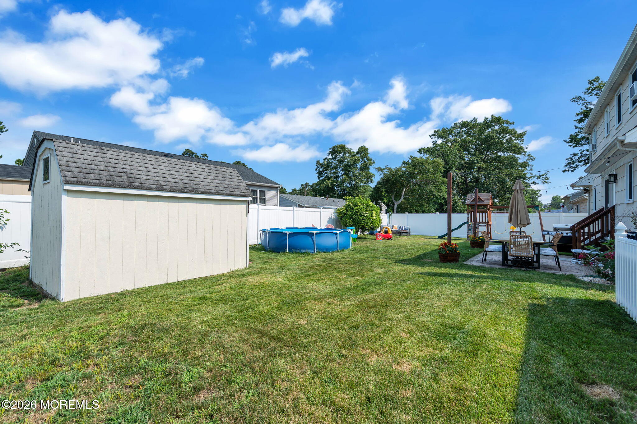 728 Neptune Avenue Beachwood NJ 08722
