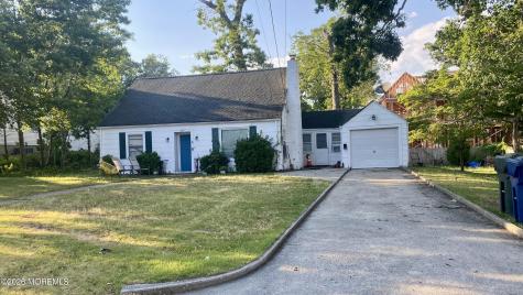 255 Garfield Avenue Oakhurst NJ 07755