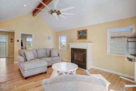 20 Carroll Avenue Tuckerton NJ 08087