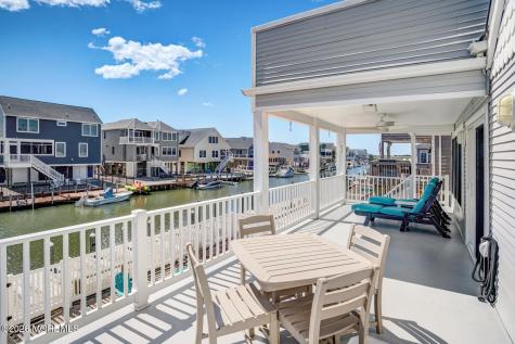 20 Carroll Avenue Tuckerton NJ 08087