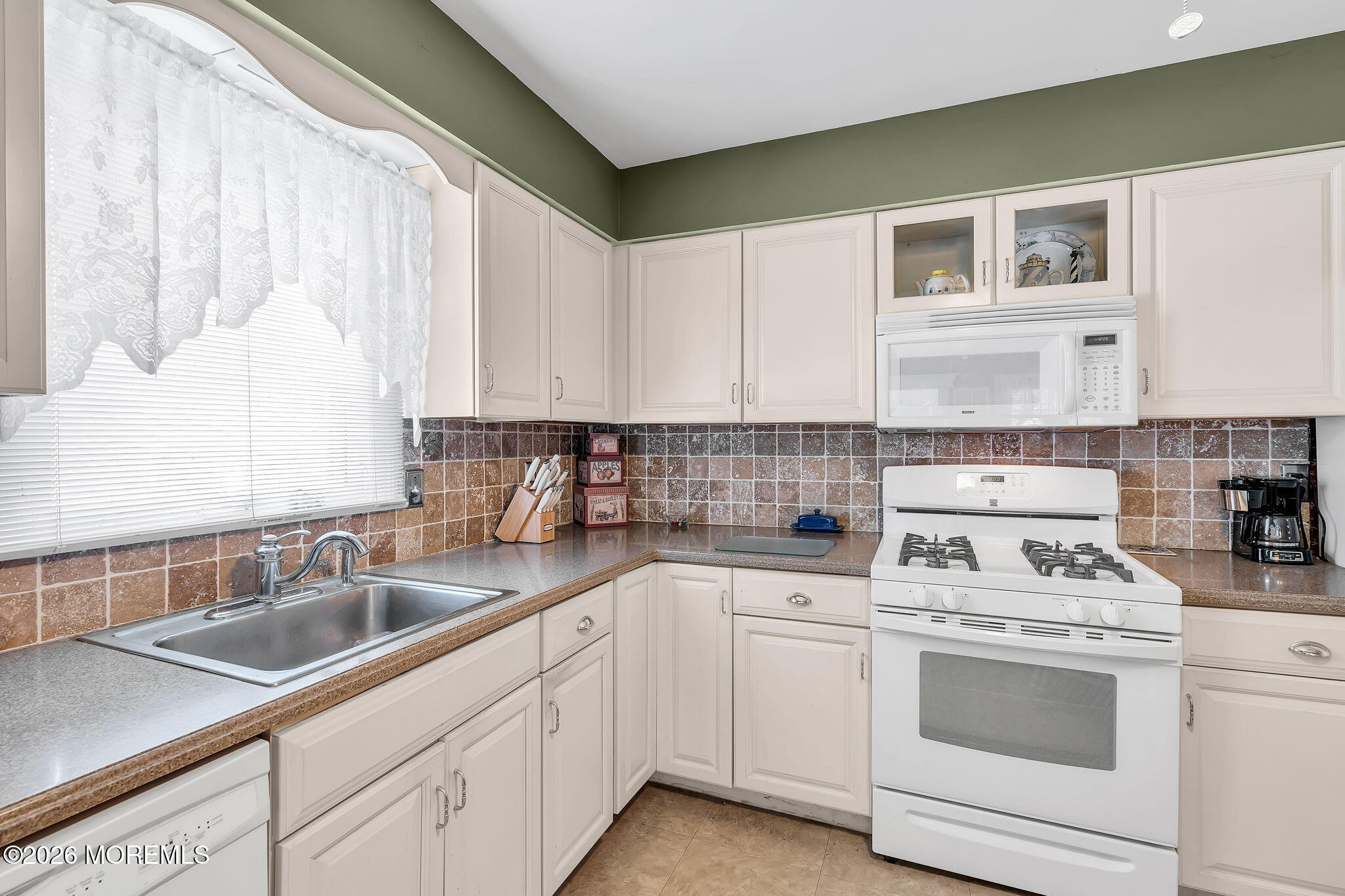 39 Eton Road Toms River NJ 08757