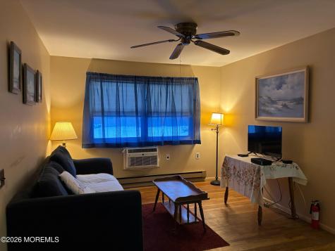 21 Snowberry Lane Whiting NJ 08759