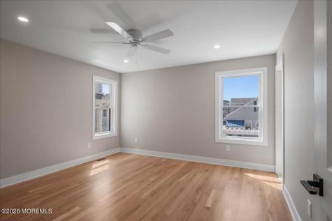 17 I Street Seaside Park NJ 08752
