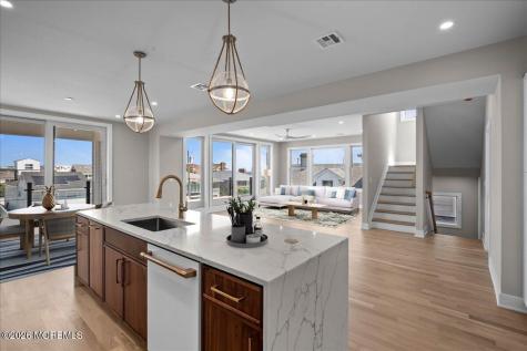 17 I Street Seaside Park NJ 08752