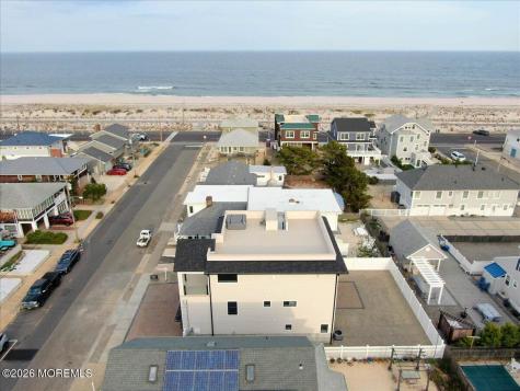 17 I Street Seaside Park NJ 08752