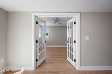 17 I Street Seaside Park NJ 08752