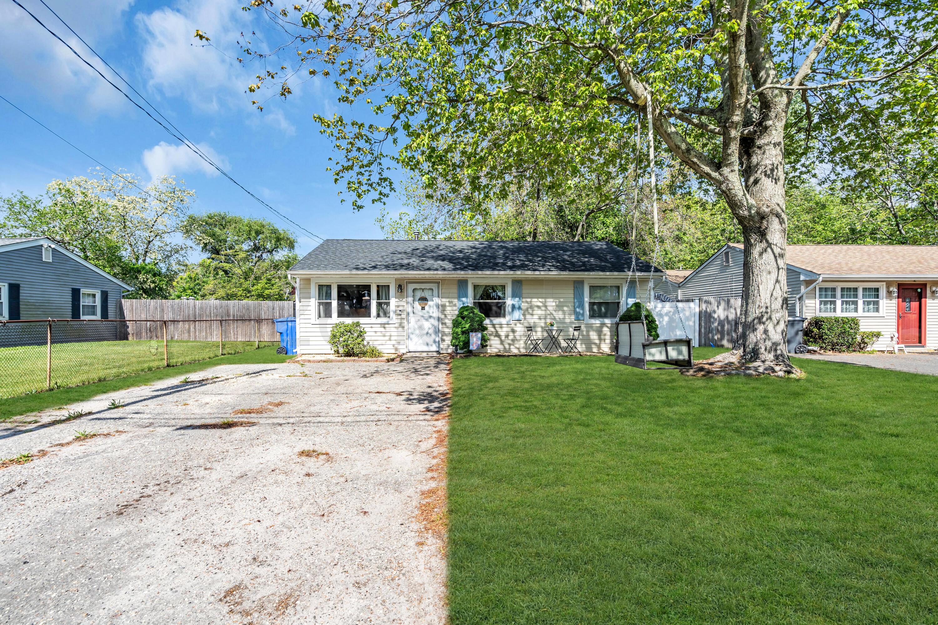 530 Alfred Lane Toms River NJ 08753