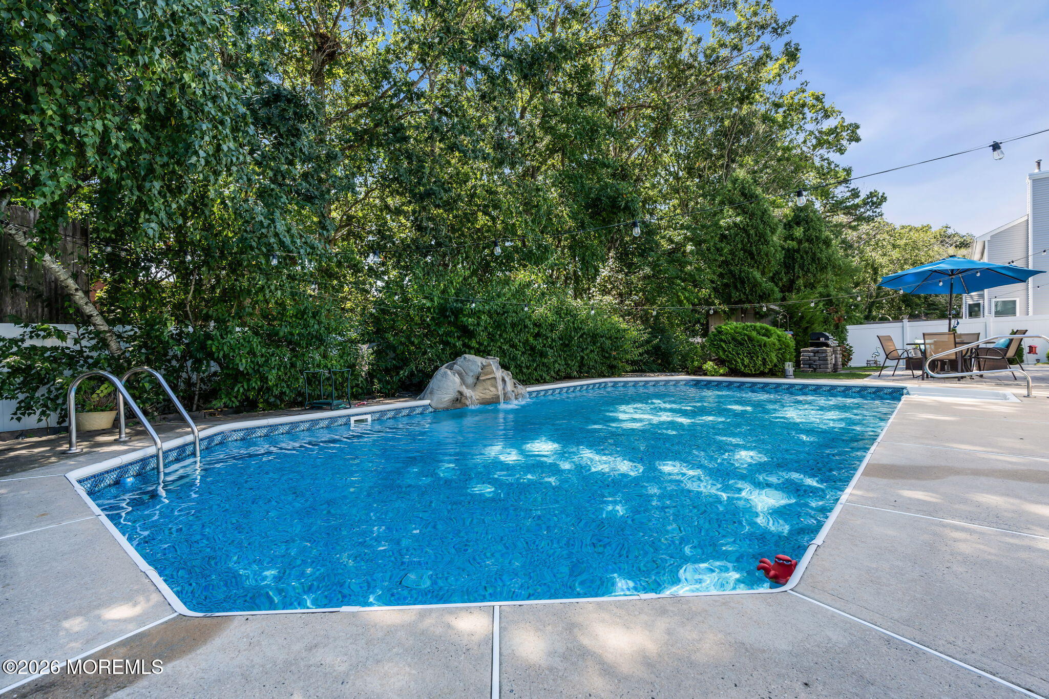 41 Deer Run Drive S Barnegat NJ 08005