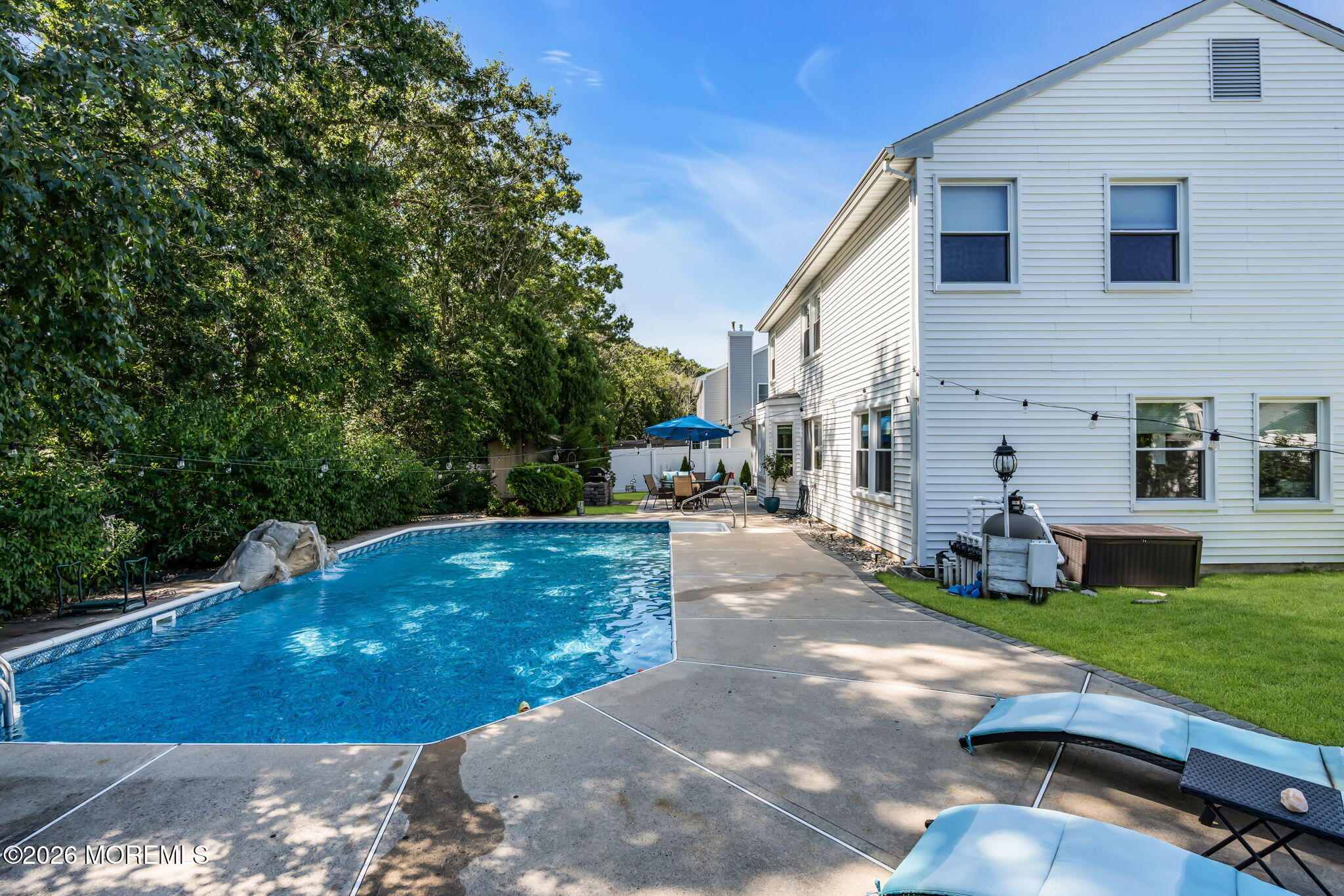 41 Deer Run Drive S Barnegat NJ 08005