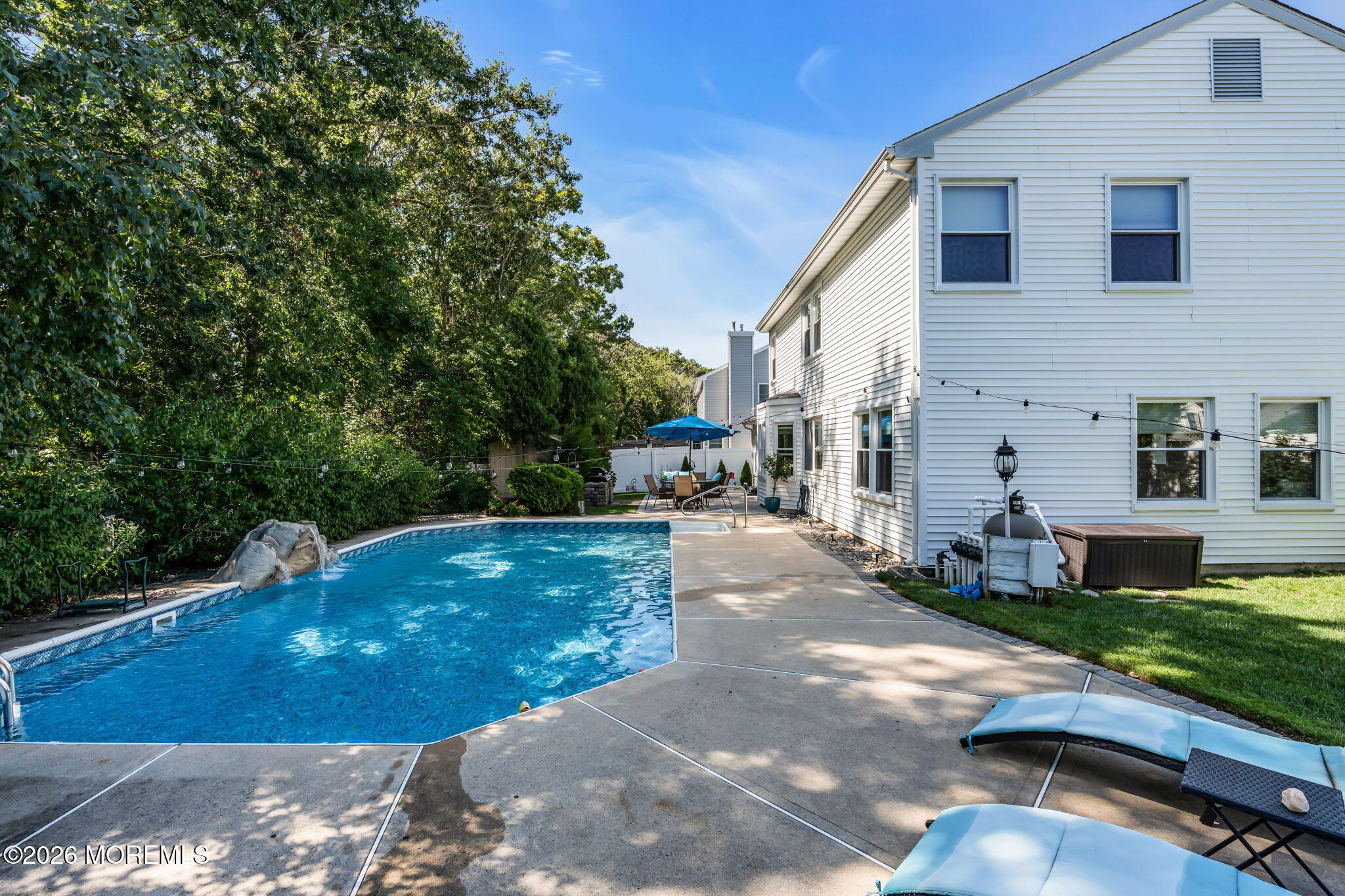 41 Deer Run Drive S Barnegat NJ 08005