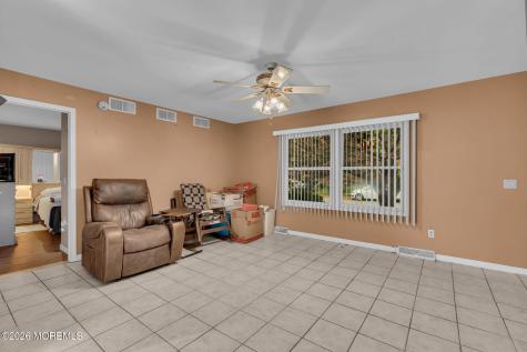 325 Spar Avenue Beachwood NJ 08722