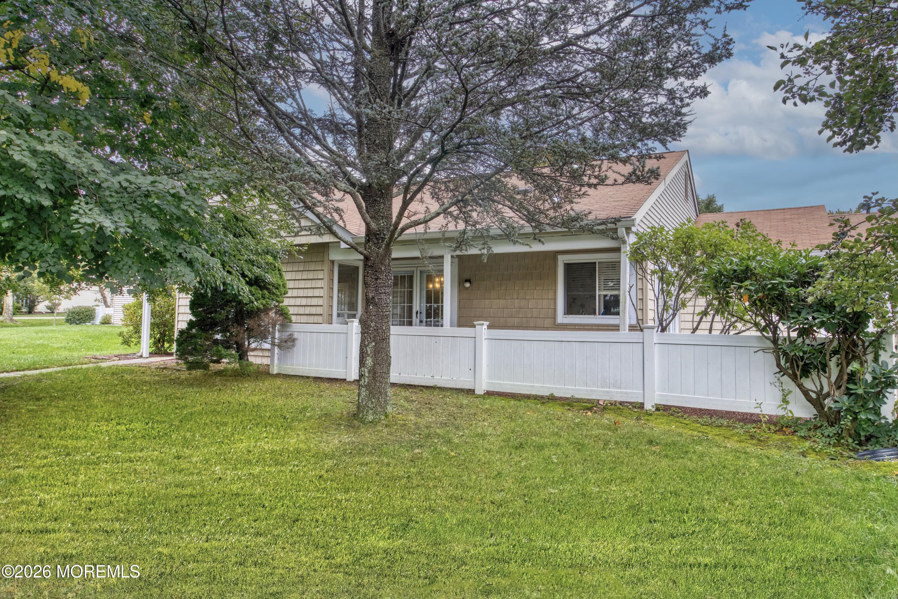 817A Liverpool Circle Manchester NJ 08759