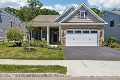 62 Sanctuary Lane Farmingdale NJ 07727