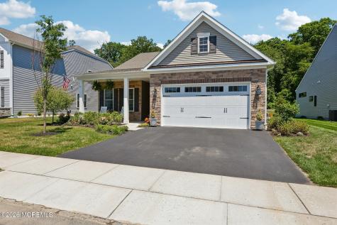 62 Sanctuary Lane Farmingdale NJ 07727