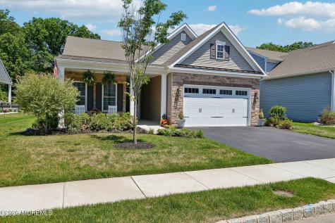 62 Sanctuary Lane Farmingdale NJ 07727