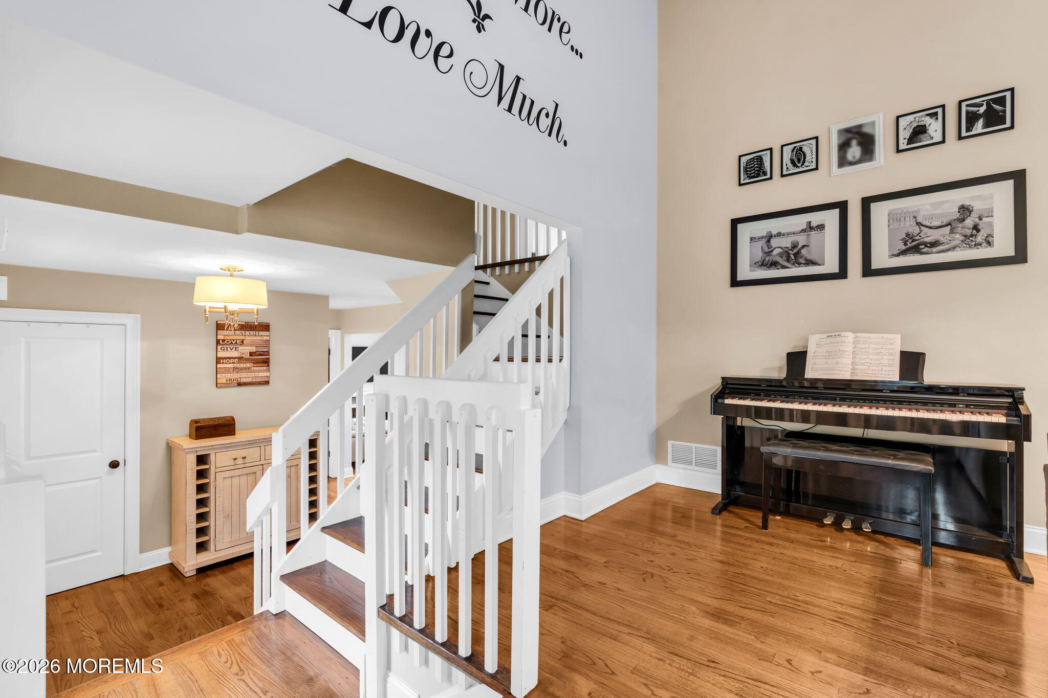 129 Ballantine Road Middletown NJ 07748