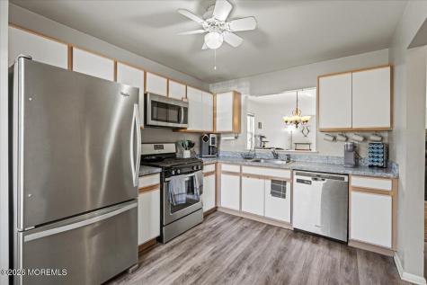 71 Vincent Court Little Egg Harbor NJ 08087
