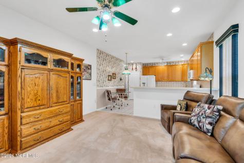 29 Greenways Lane Lakewood NJ 08701