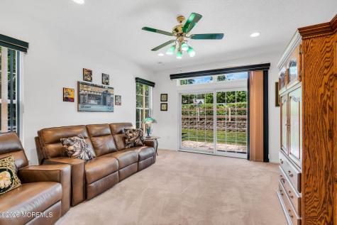 29 Greenways Lane Lakewood NJ 08701