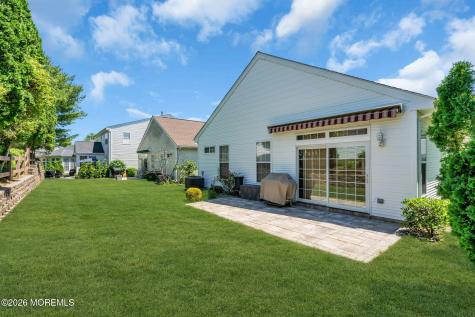 29 Greenways Lane Lakewood NJ 08701