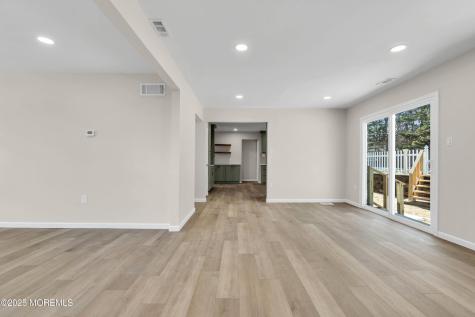 5 Buxton Court Barnegat NJ 08005