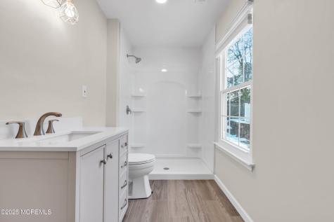 5 Buxton Court Barnegat NJ 08005