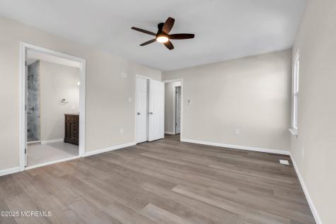 5 Buxton Court Barnegat NJ 08005