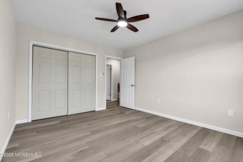 5 Buxton Court Barnegat NJ 08005