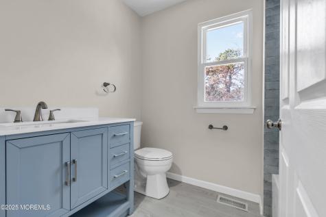5 Buxton Court Barnegat NJ 08005