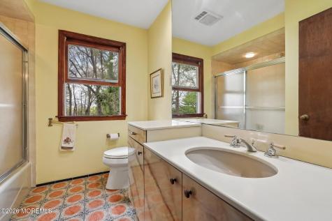 38 Crine Road Morganville NJ 07751