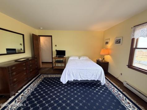 38 Crine Road Morganville NJ 07751