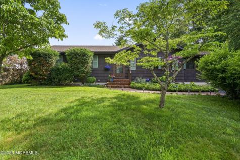 404 Westwood Place Neptune Township NJ 07753