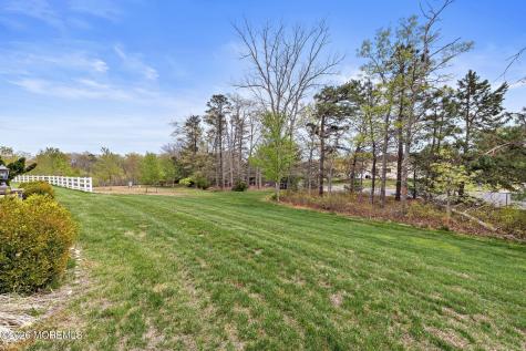 61 Honeysuckle Drive Manahawkin NJ 08050