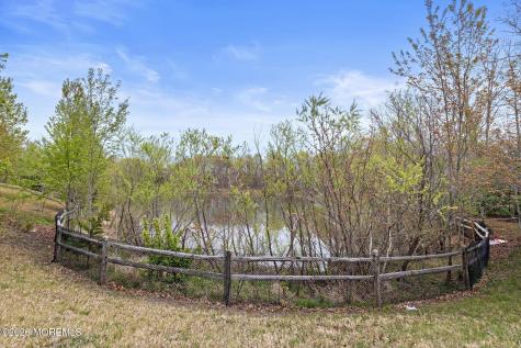 61 Honeysuckle Drive Manahawkin NJ 08050